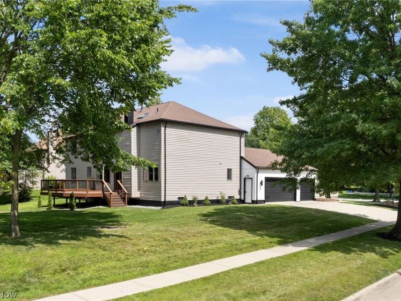 19286 Saratoga Trail, Strongsville, OH 44136 Photo 46