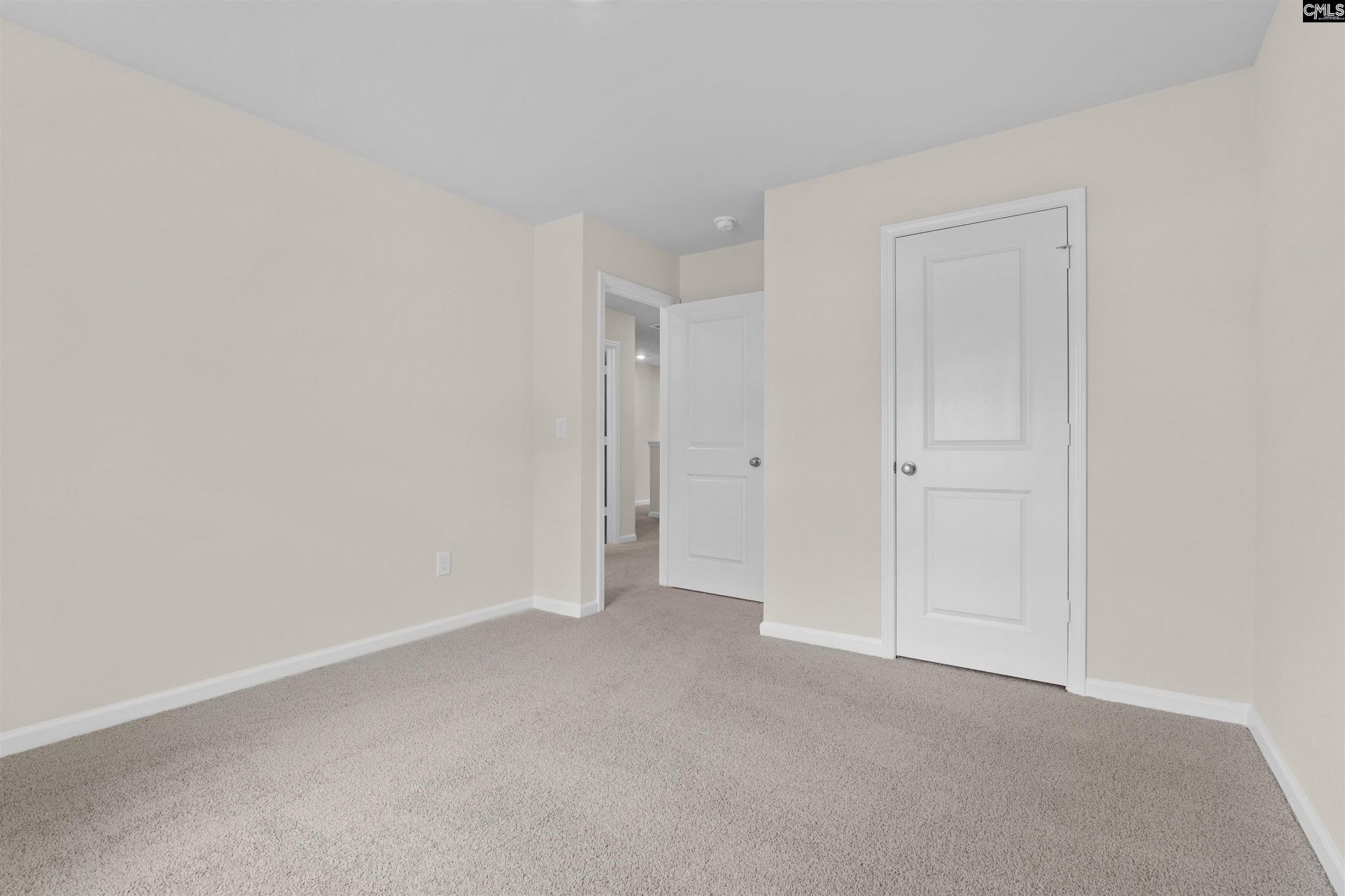516 Blue Magnolia Lane  Photo 17