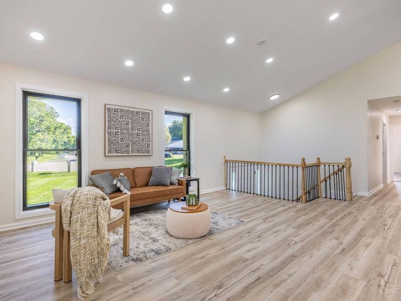 8249 Lakenoll Court, West Chester, OH 45069 Photo 5