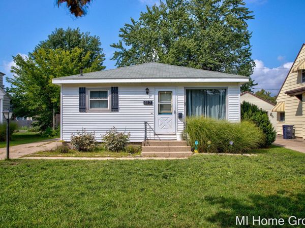 317 W 28th Street, Holland, MI 49423