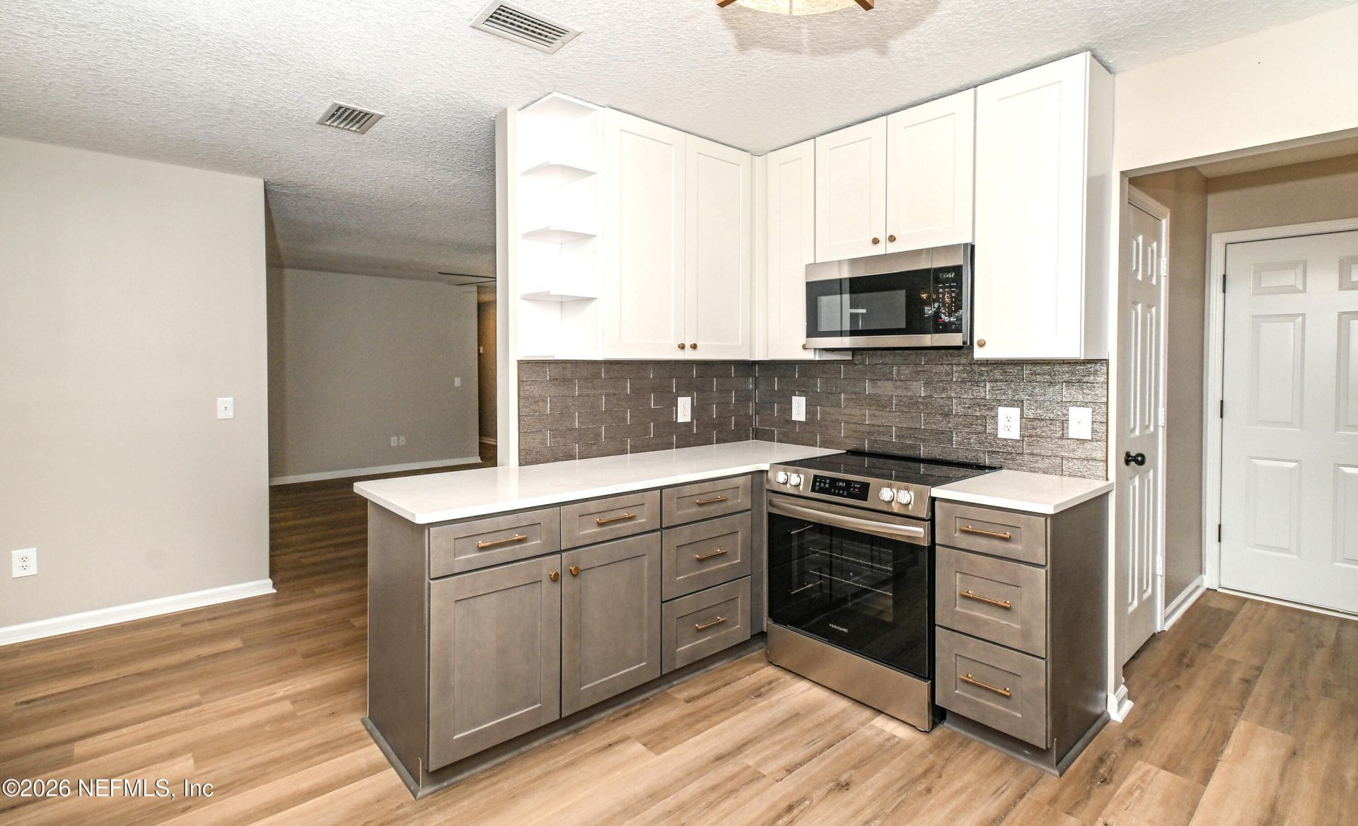 6435 River Circle, Macclenny, FL 32063 Photo