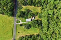 587 Beidler Forest Road photo 4