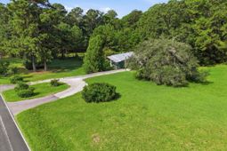 587 Beidler Forest Road photo 4