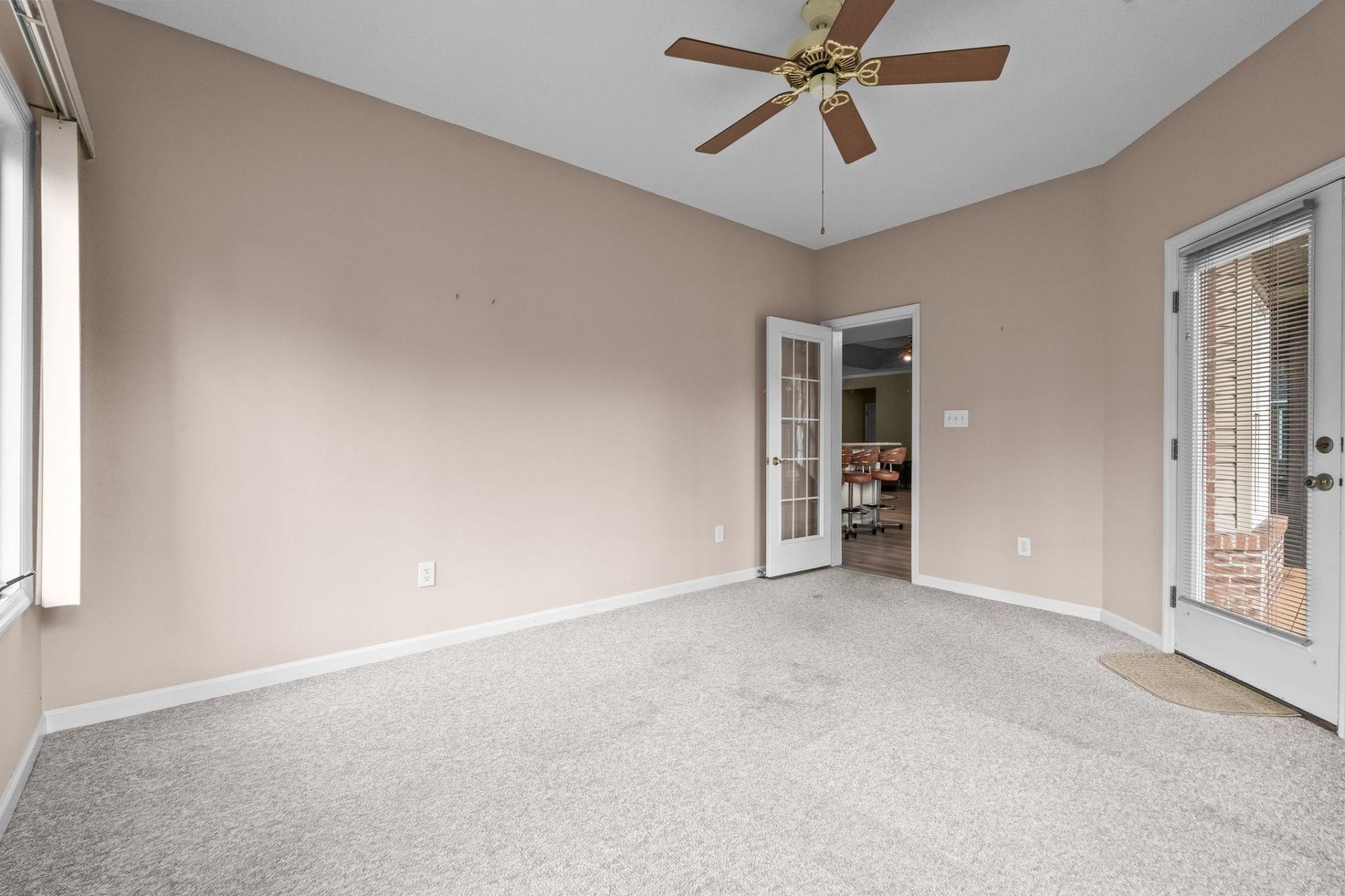 3111 Hermitage Dr. Photo 28