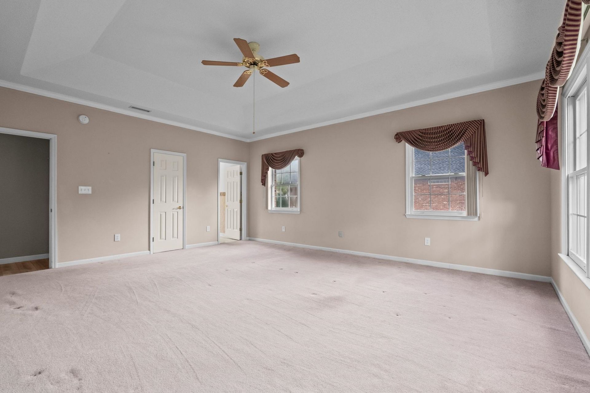 3111 Hermitage Dr. Photo 29