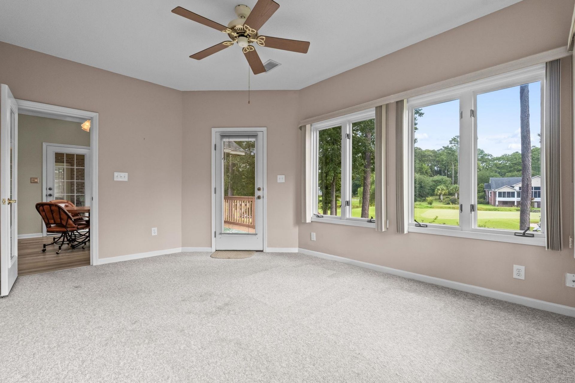 3111 Hermitage Dr. Photo 41