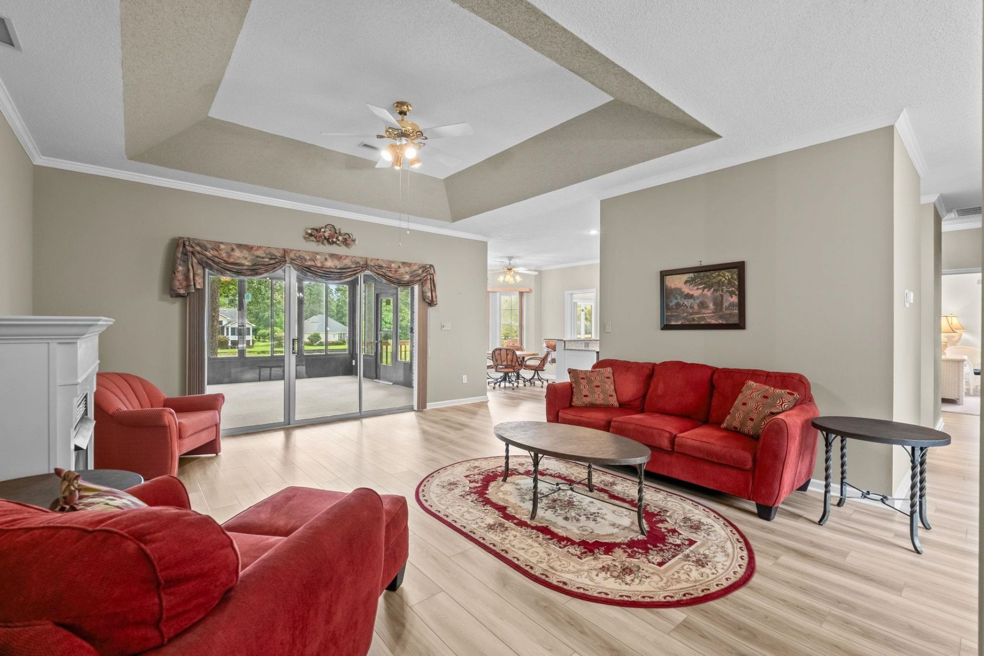 3111 Hermitage Dr. Photo 5