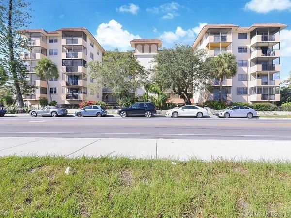 12590 NE 16th Ave , Unit 206, North Miami, FL 33161