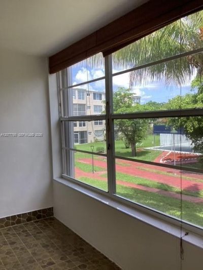 1501 NE 191st St , Unit C212, Miami, FL 33179 Photo