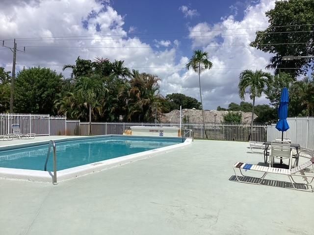 1501 NE 191st St , Unit C212, Miami, FL 33179 Photo