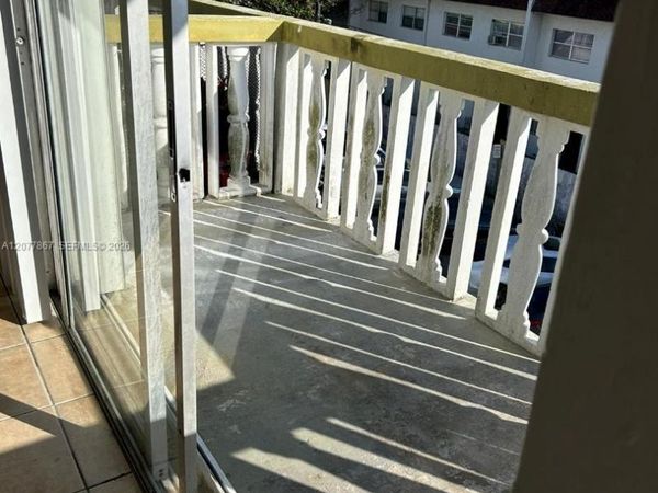 15201 NE 6th Ave , Unit C302, Miami, FL 33162