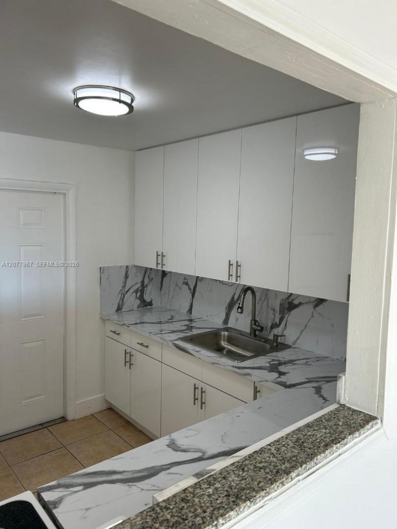15201 NE 6th Ave , Unit C302, Miami, FL 33162 Photo