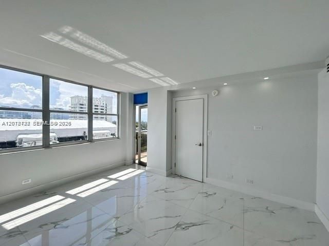 6039 Collins Ave, Unit CU -1033, Miami Beach, FL 33140 Photo