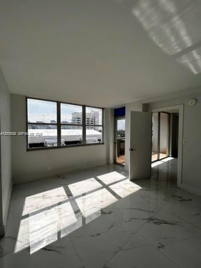 6039 Collins Ave, Unit CU -1033, Miami Beach, FL 33140 Photo