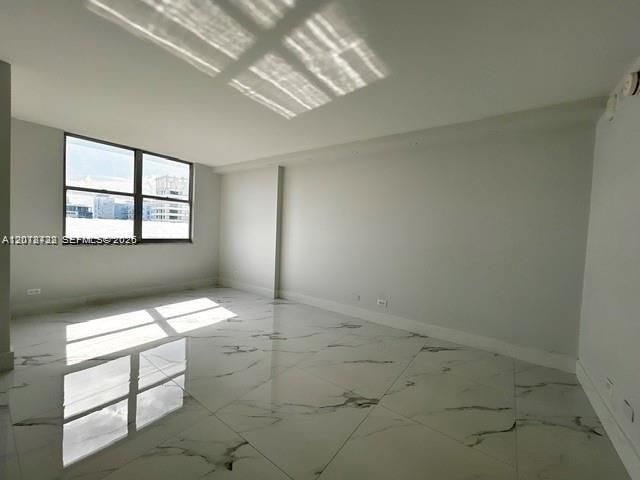 6039 Collins Ave, Unit CU -1033, Miami Beach, FL 33140 Photo