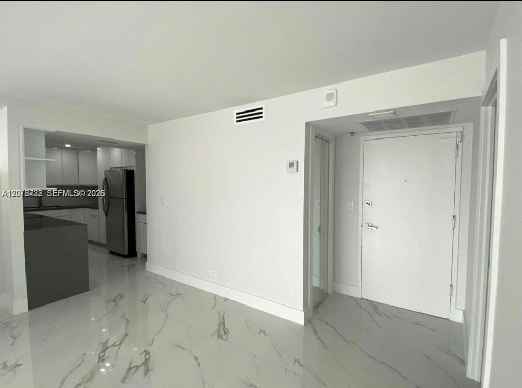 6039 Collins Ave, Unit CU -1033, Miami Beach, FL 33140 Photo