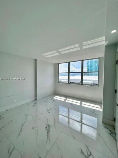 6039 Collins Ave, Unit CU -1033, Miami Beach, FL 33140 Photo