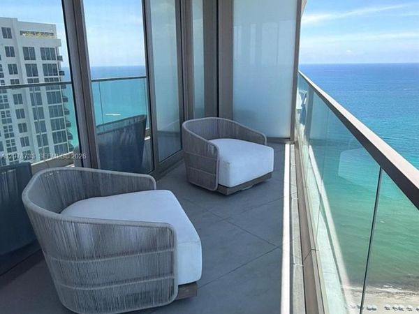 18975 Collins Ave , Unit 2905, Sunny Isles Beach, FL 33160