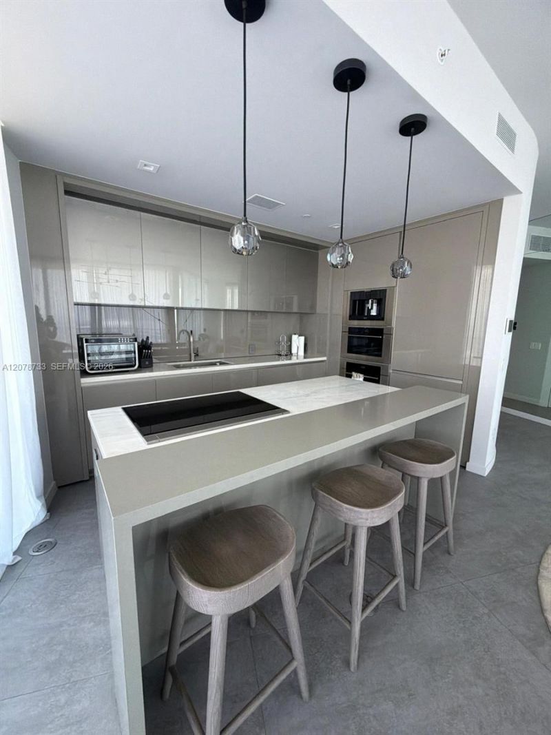 18975 Collins Ave , Unit 2905, Sunny Isles Beach, FL 33160 Photo