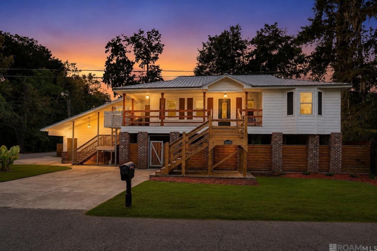 14490 Samantha Dr, Denham Springs, LA 70726 Main Photo