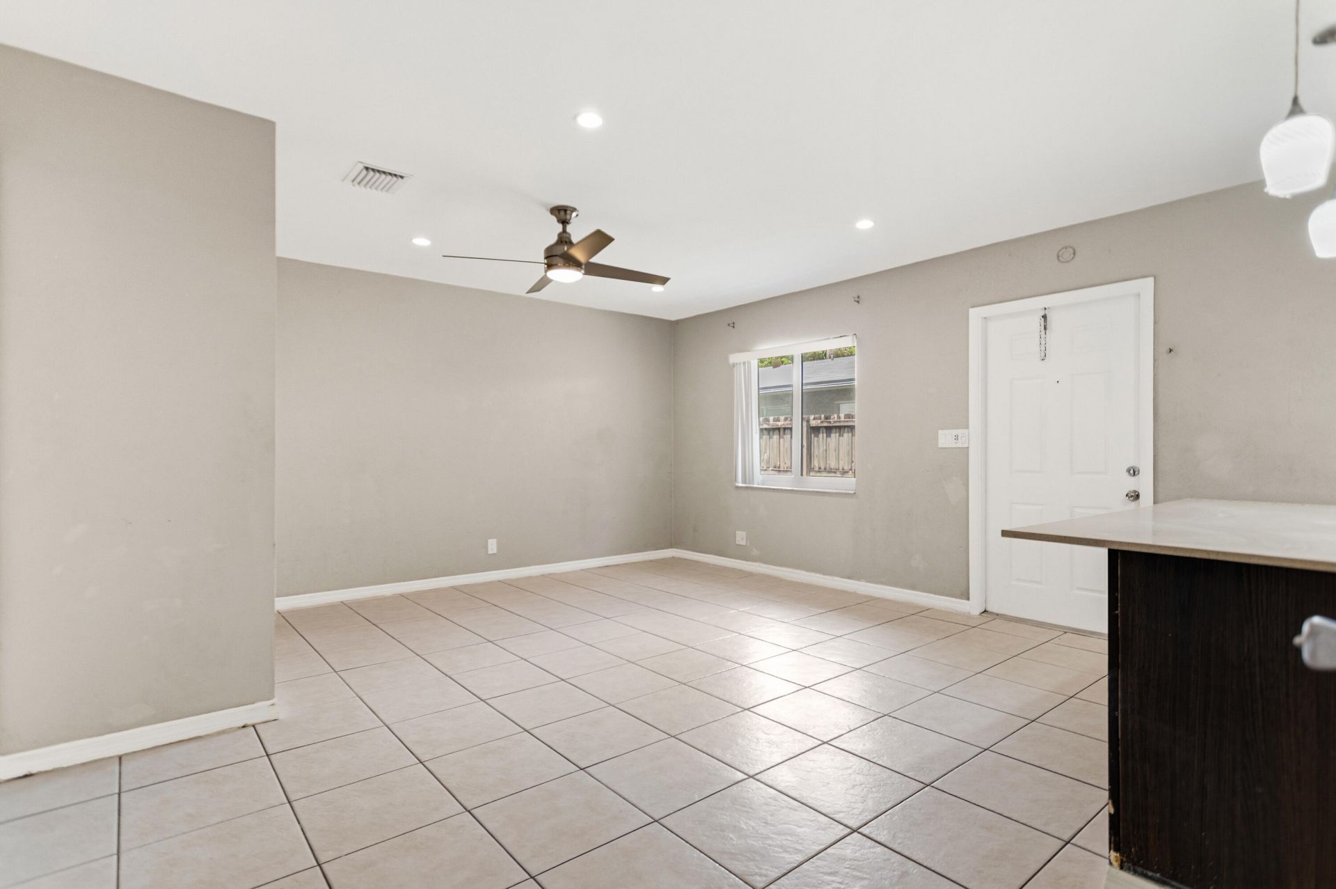 709 SW 13th Avenue, Unit 2, Fort Lauderdale, FL 33312 Photo