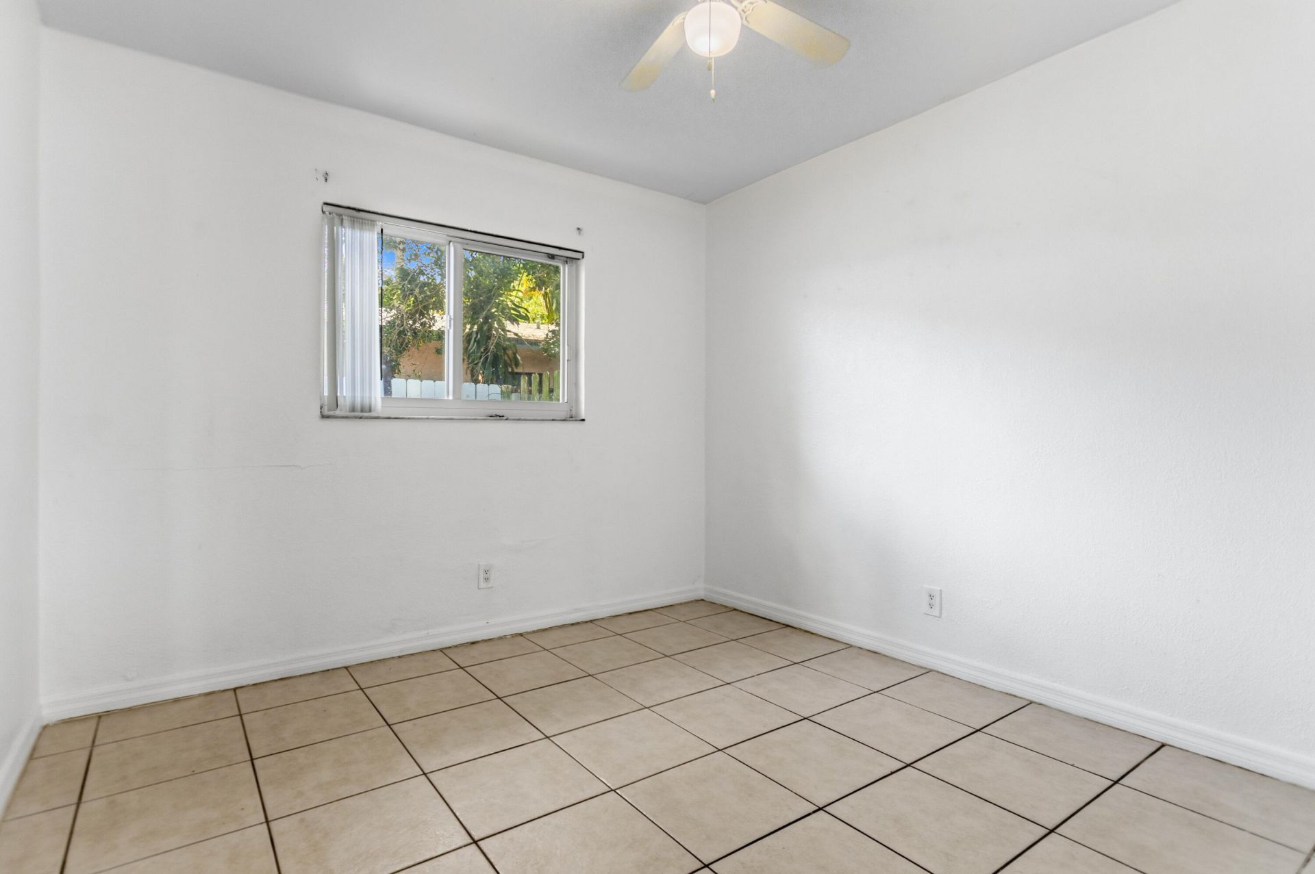 709 SW 13th Avenue, Unit 2, Fort Lauderdale, FL 33312 Photo