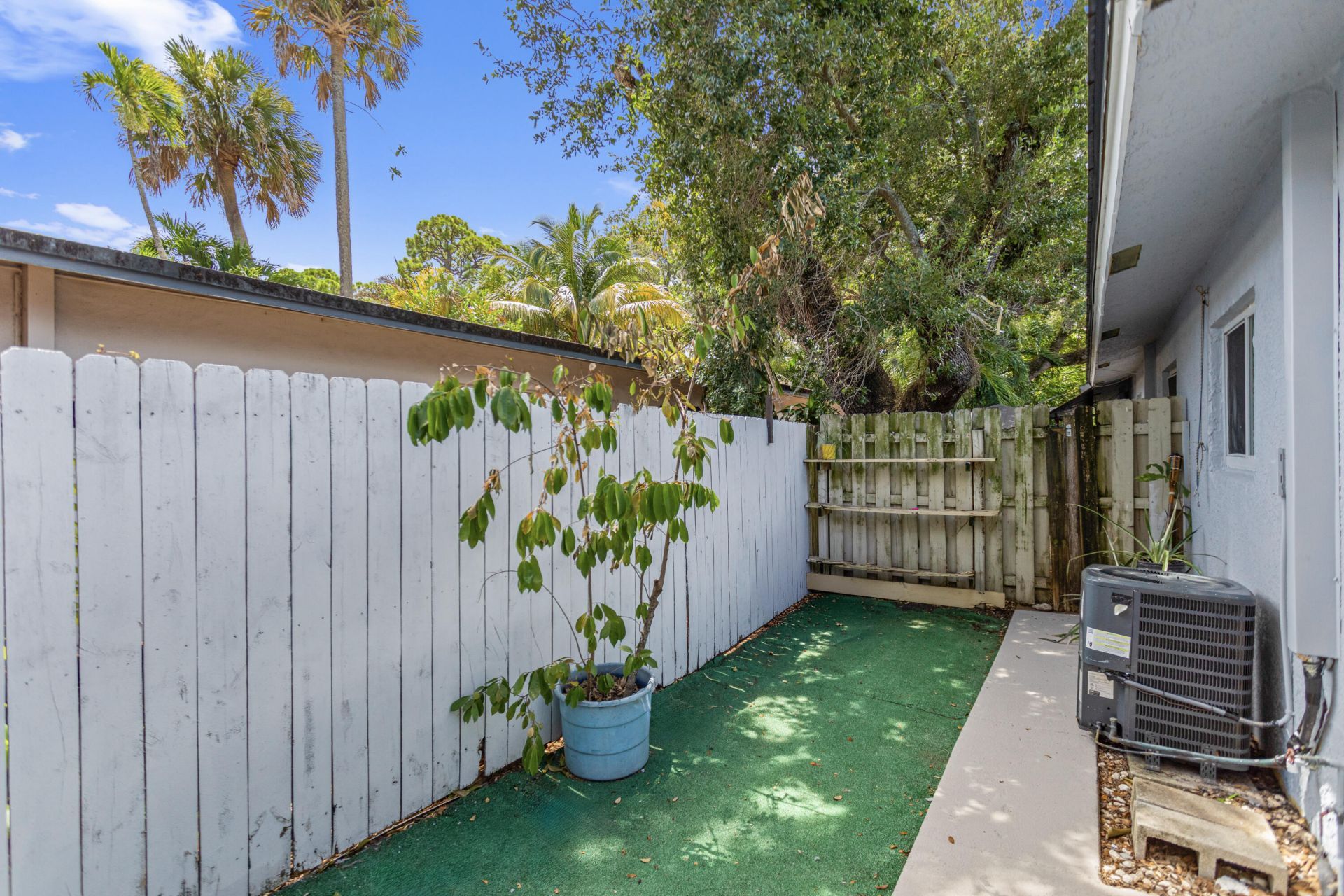 709 SW 13th Avenue, Unit 2, Fort Lauderdale, FL 33312 Photo