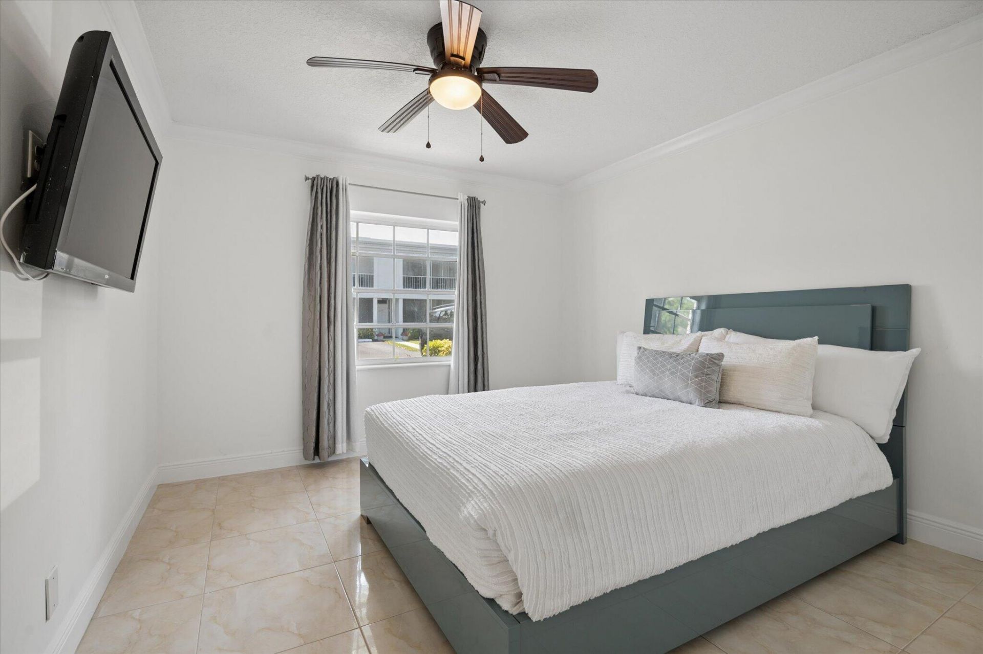 6287 Bay Club Drive, Unit 2, Fort Lauderdale, FL 33308 Photo