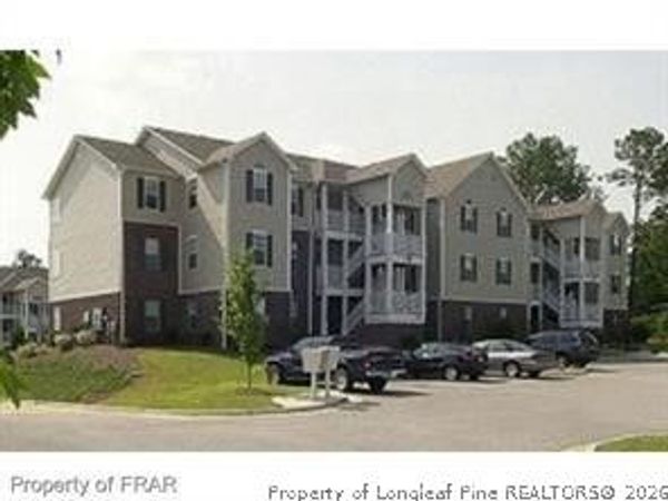 380 Bubble Creek Court, Unit 3, Fayetteville, NC 28311
