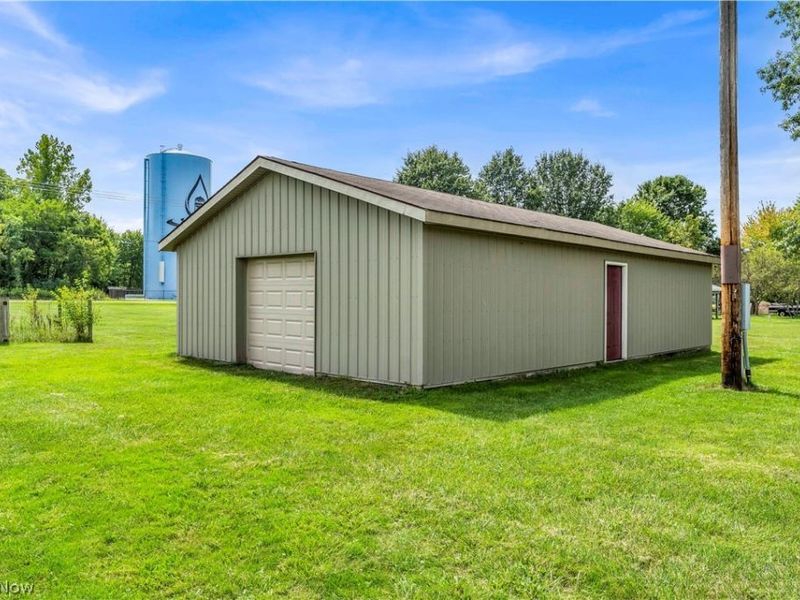 21930 Foster Road, Wellington, OH 44090 Photo 45