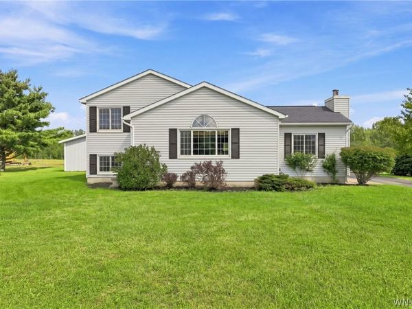 185 Exchange Street , Alden, NY 14004