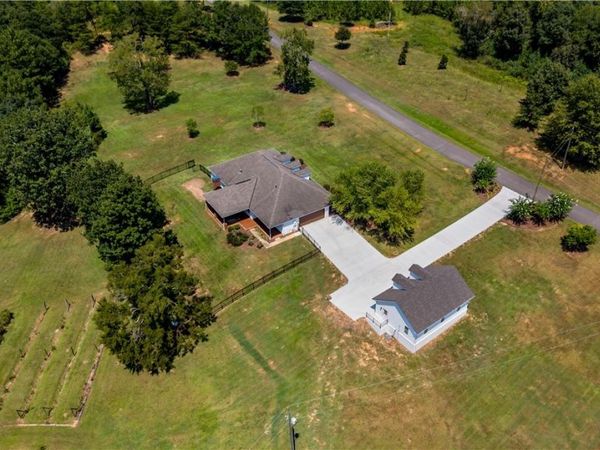 11579 Pockett Road, Northport, AL 35475