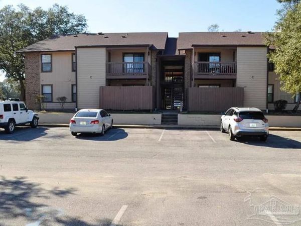 2303 W Michigan Ave, Unit e7, Pensacola, FL 32526