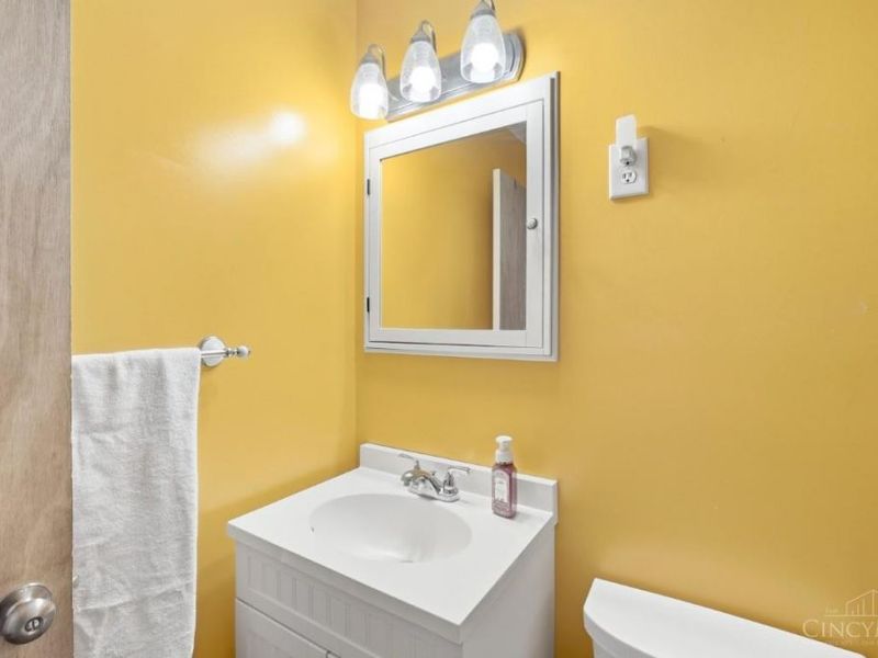 12146 Audie Court, Springdale, OH 45246 Photo 30