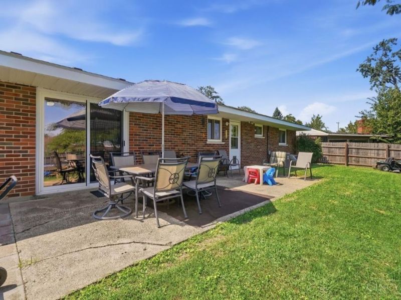 12146 Audie Court, Springdale, OH 45246 Photo 38