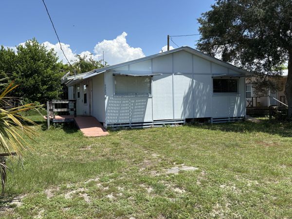 9242 Cockles Avenue, Port St. Joe, FL 32456