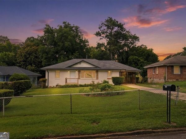 2101 East Drive, Decatur, GA 30032