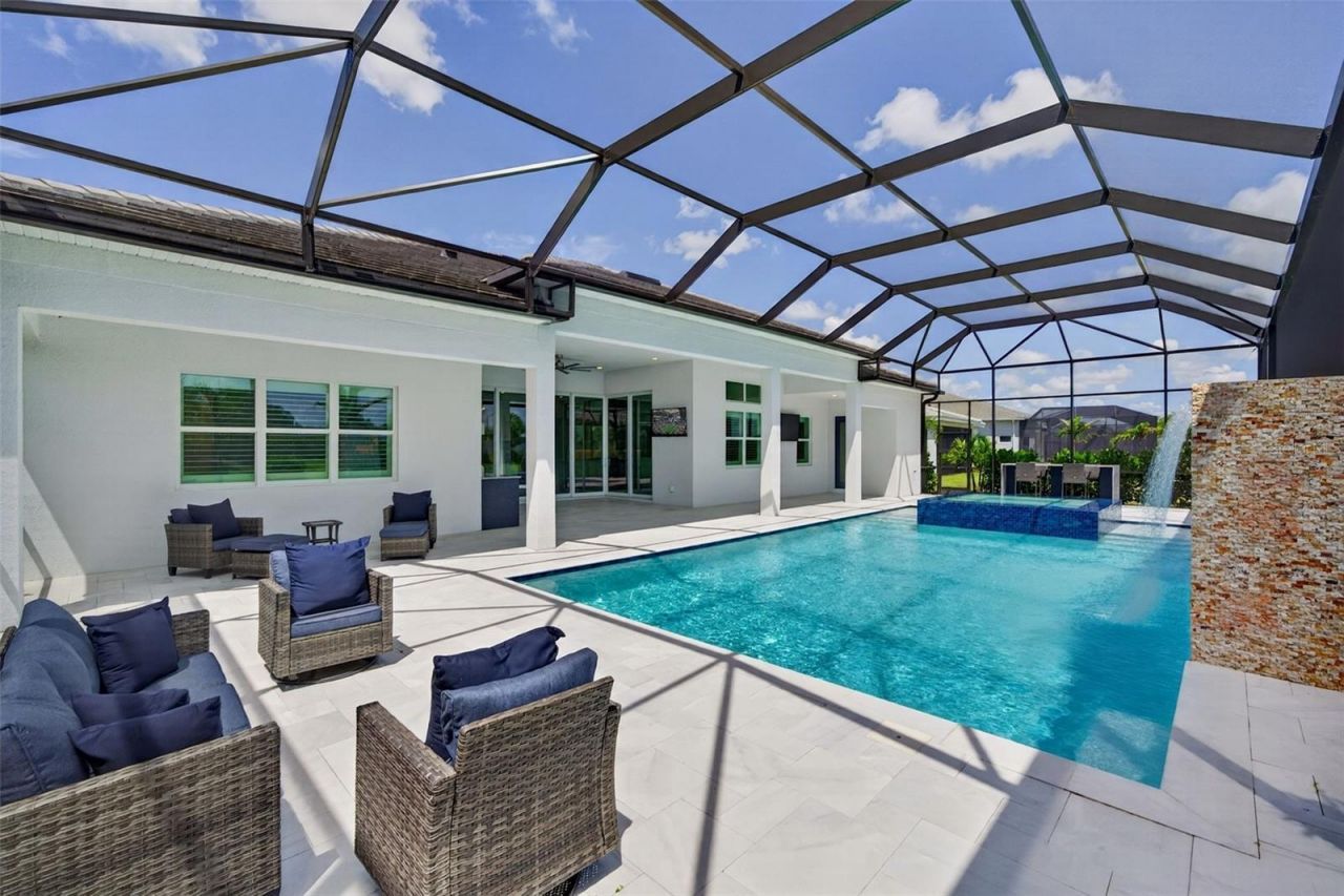 8207 Nevis Run, Lakewood Ranch, FL 34202 Photo