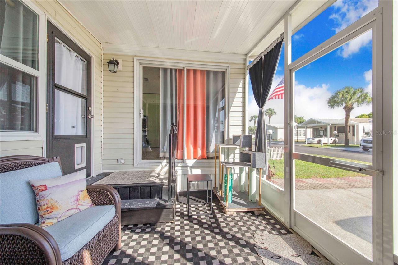 475 Pine Loop, Frostproof, FL 33843 Photo