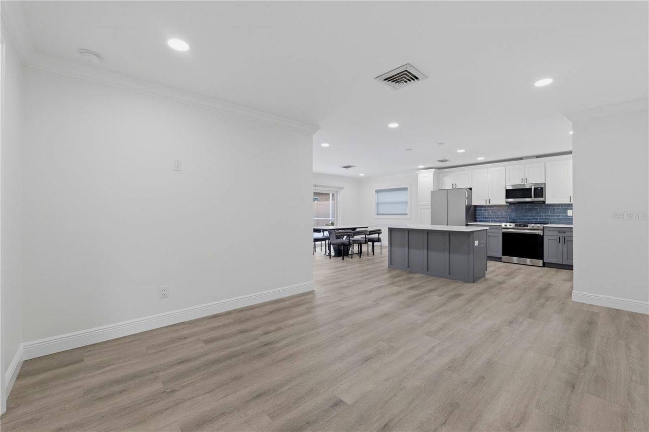 4411 15th Street N, Saint Petersburg, FL 33703 Photo