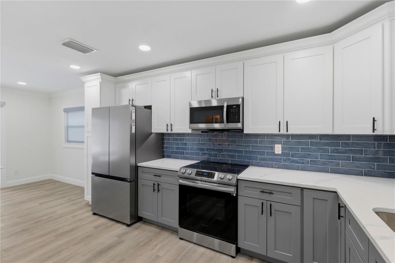 4411 15th Street N, Saint Petersburg, FL 33703 Photo