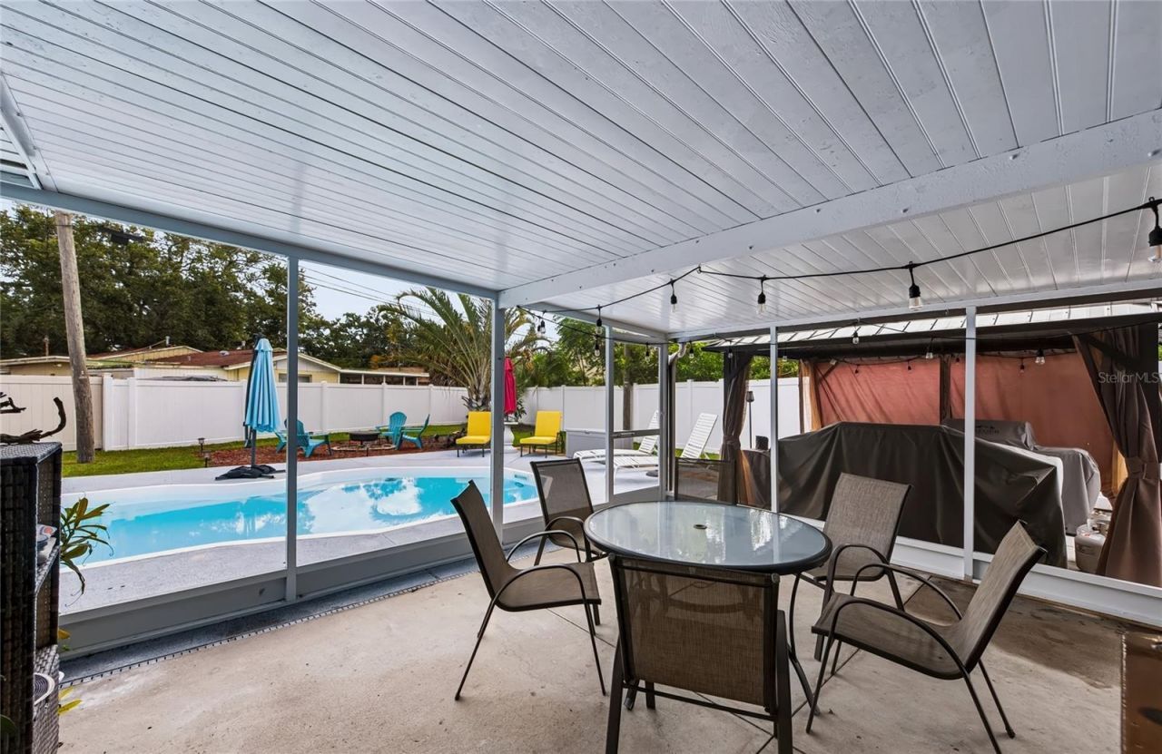 9029 Leisure Lane N, Largo, FL 33773 Photo