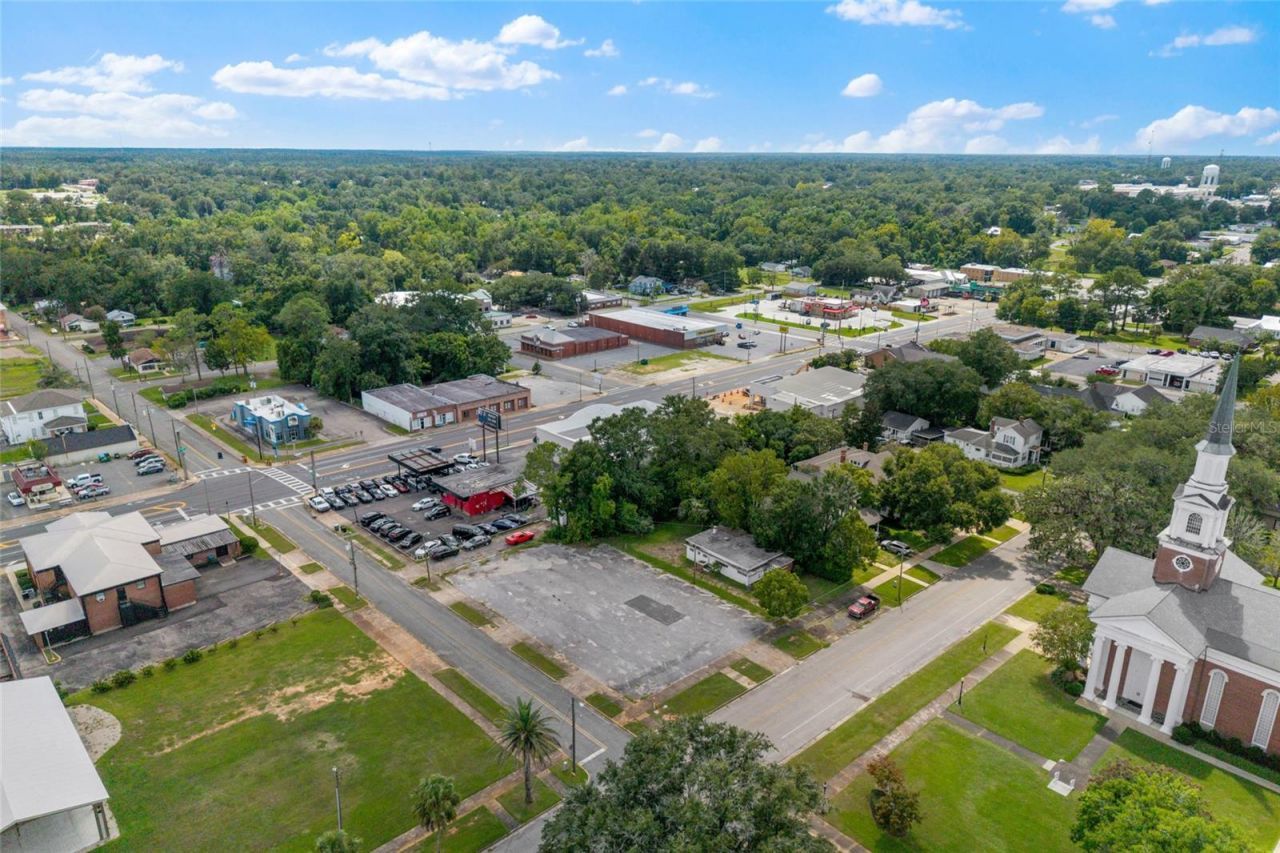 218 W Jefferson Street , Quincy, FL 32351 Photo
