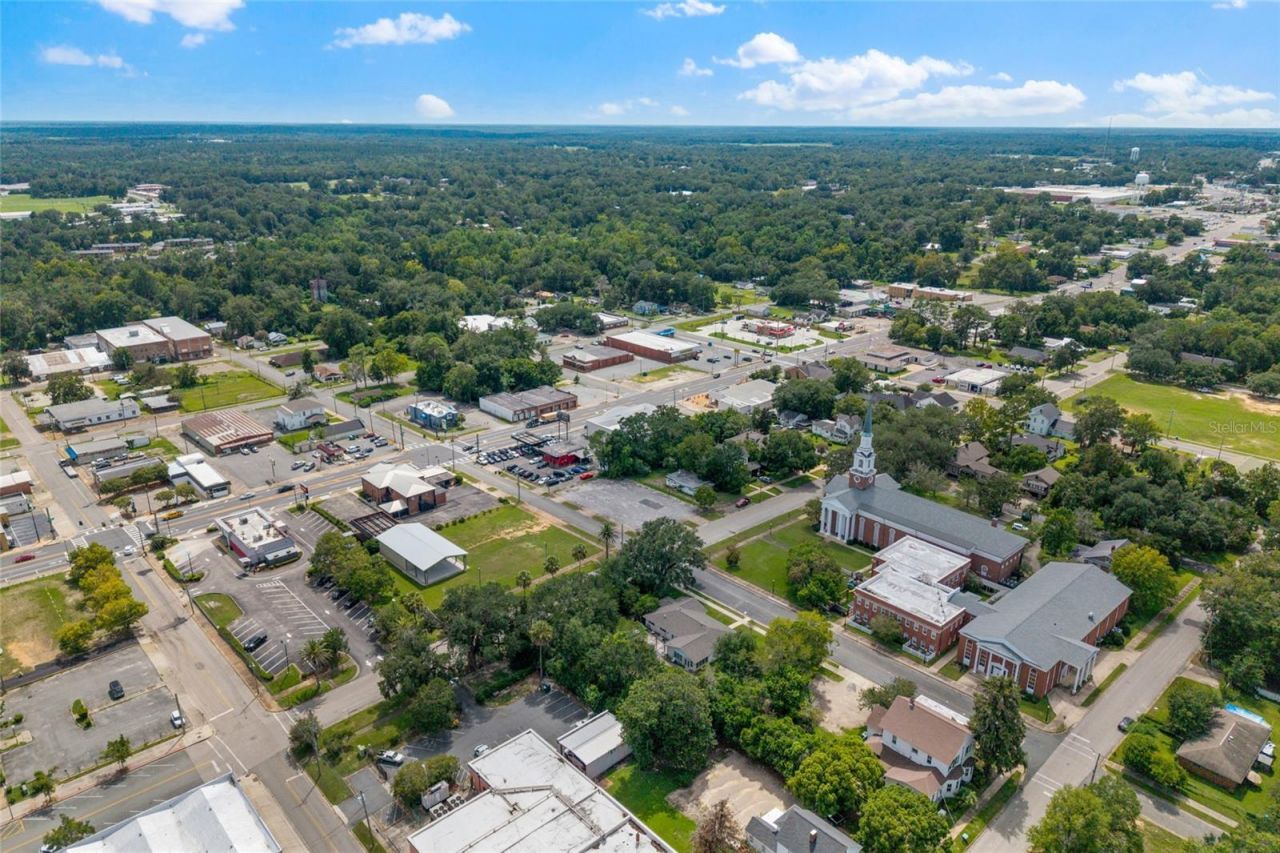 218 W Jefferson Street , Quincy, FL 32351 Photo