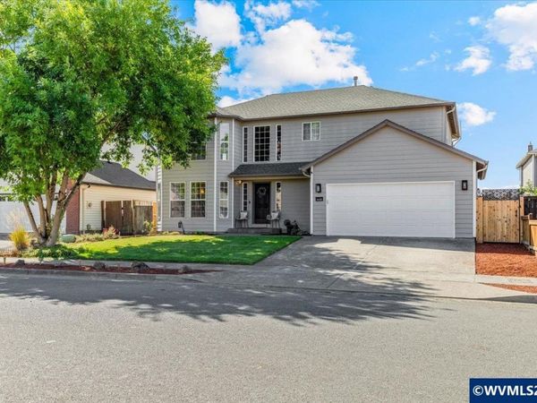 4468 Farm Field Av NE, Salem, OR 97305