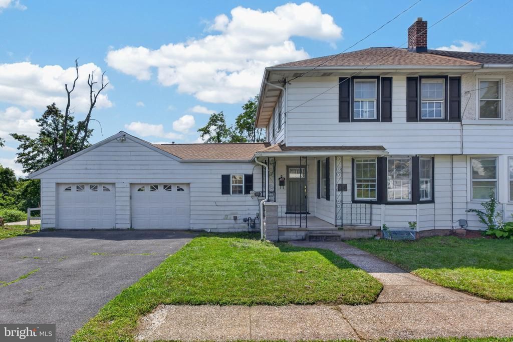 156 E CUMBERLAND ROAD, ENOLA, PA 17025