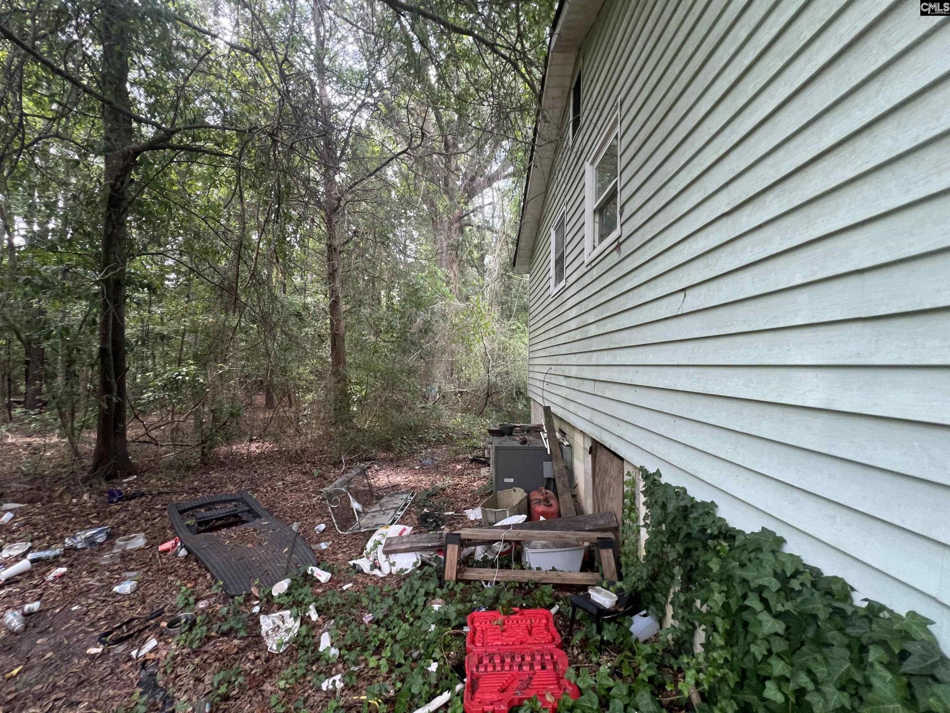124 Middefield Road  Photo 4