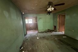 124 Middefield Road  photo 4
