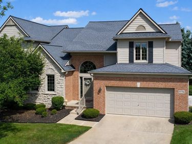54796 Grenelefe Circle E, Lyon Township, Mi 48178