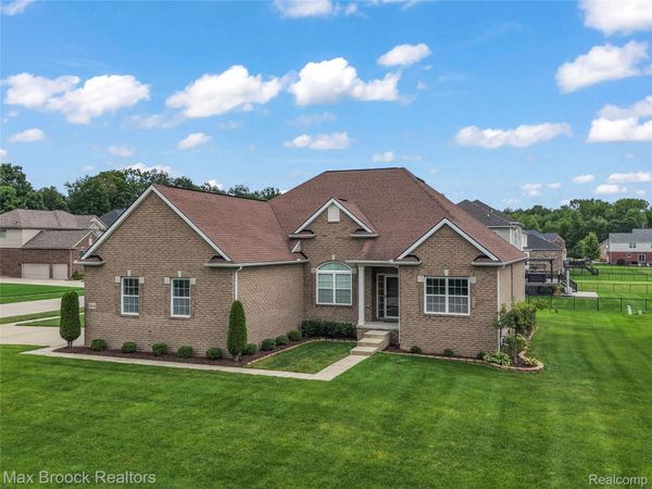 54158 Mar Lake Drive, Chesterfield Township, Mi 48051